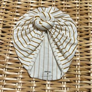BUNNY KNOTS TURBAN: White with dark gold stripes